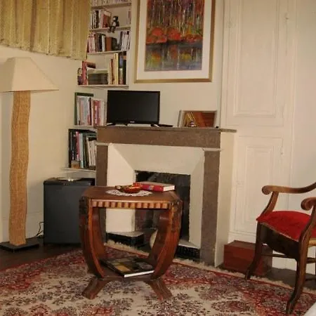 Sylvie Baron - Composition Francaise - D'hotes Bed & Breakfast 3*